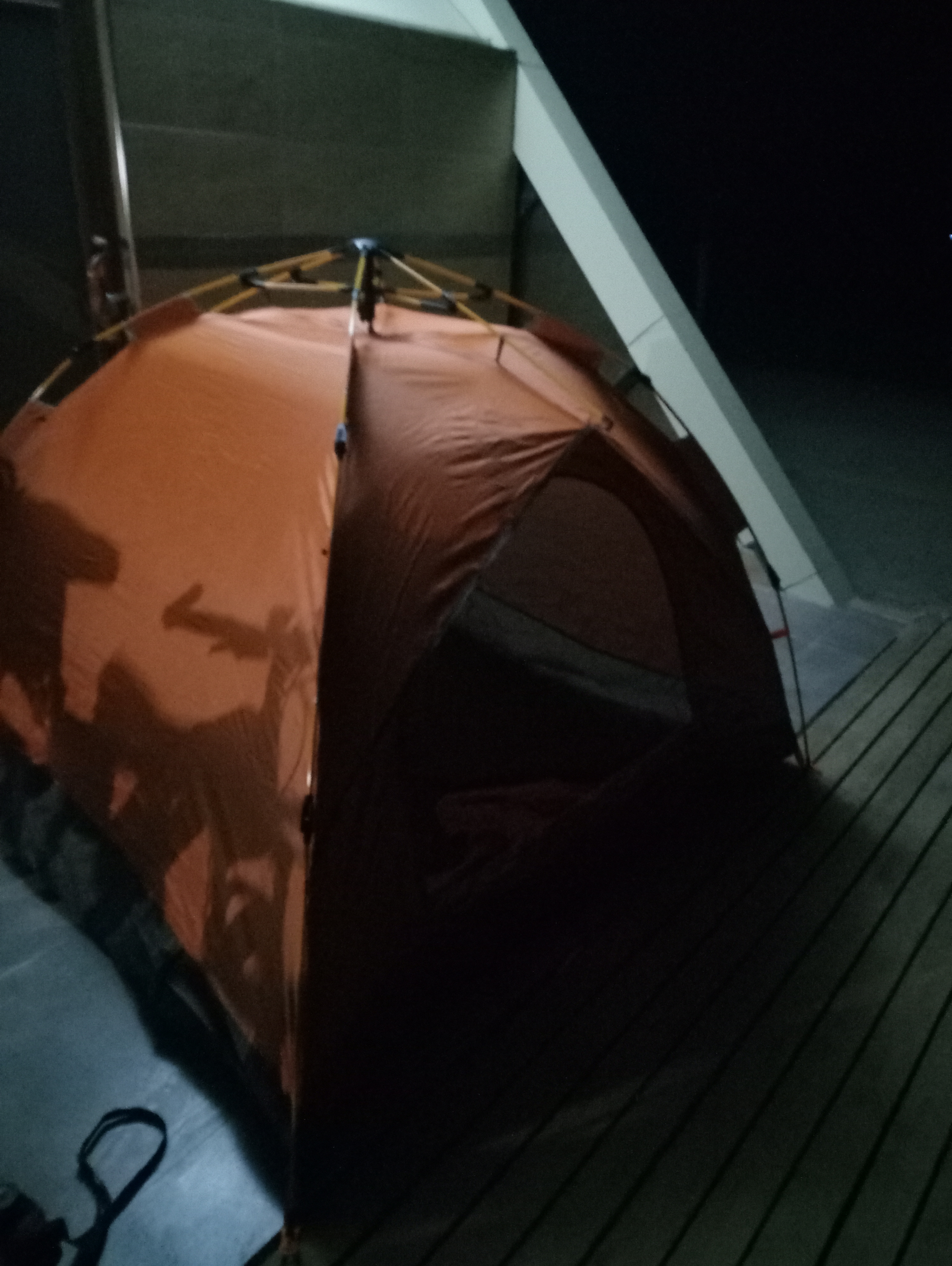 点击放大图片 P80405-215000.jpg